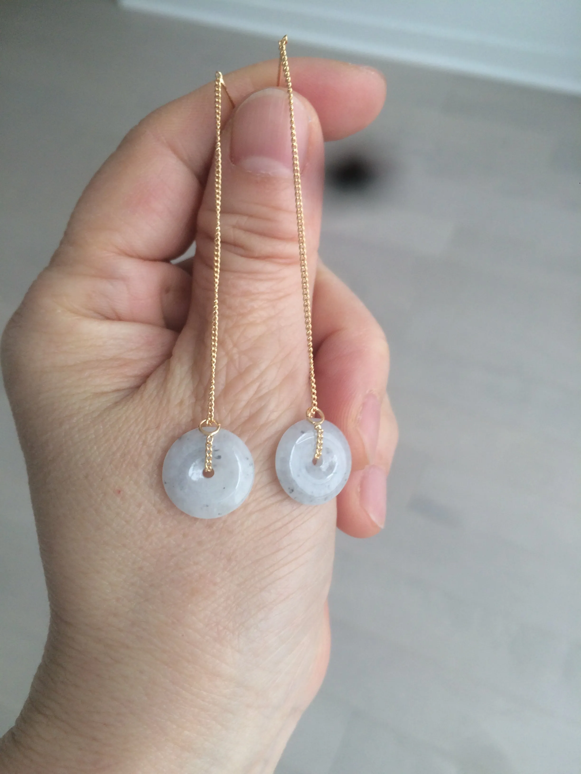 100% Natural icy watery white/black (冰乌鸡) safety guardian donut dangling jadeite Jade earring D81