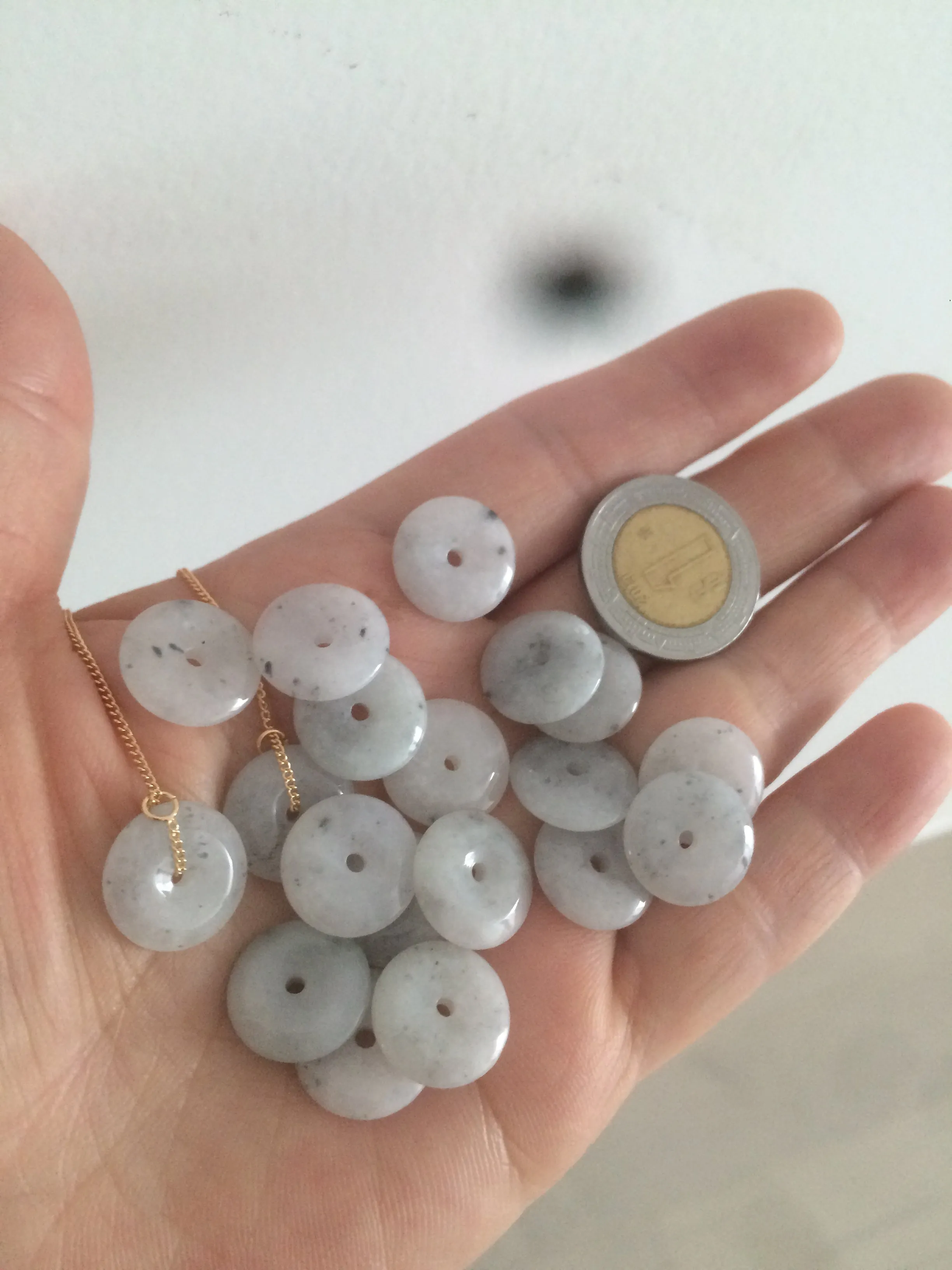 100% Natural icy watery white/black (冰乌鸡) safety guardian donut dangling jadeite Jade earring D81