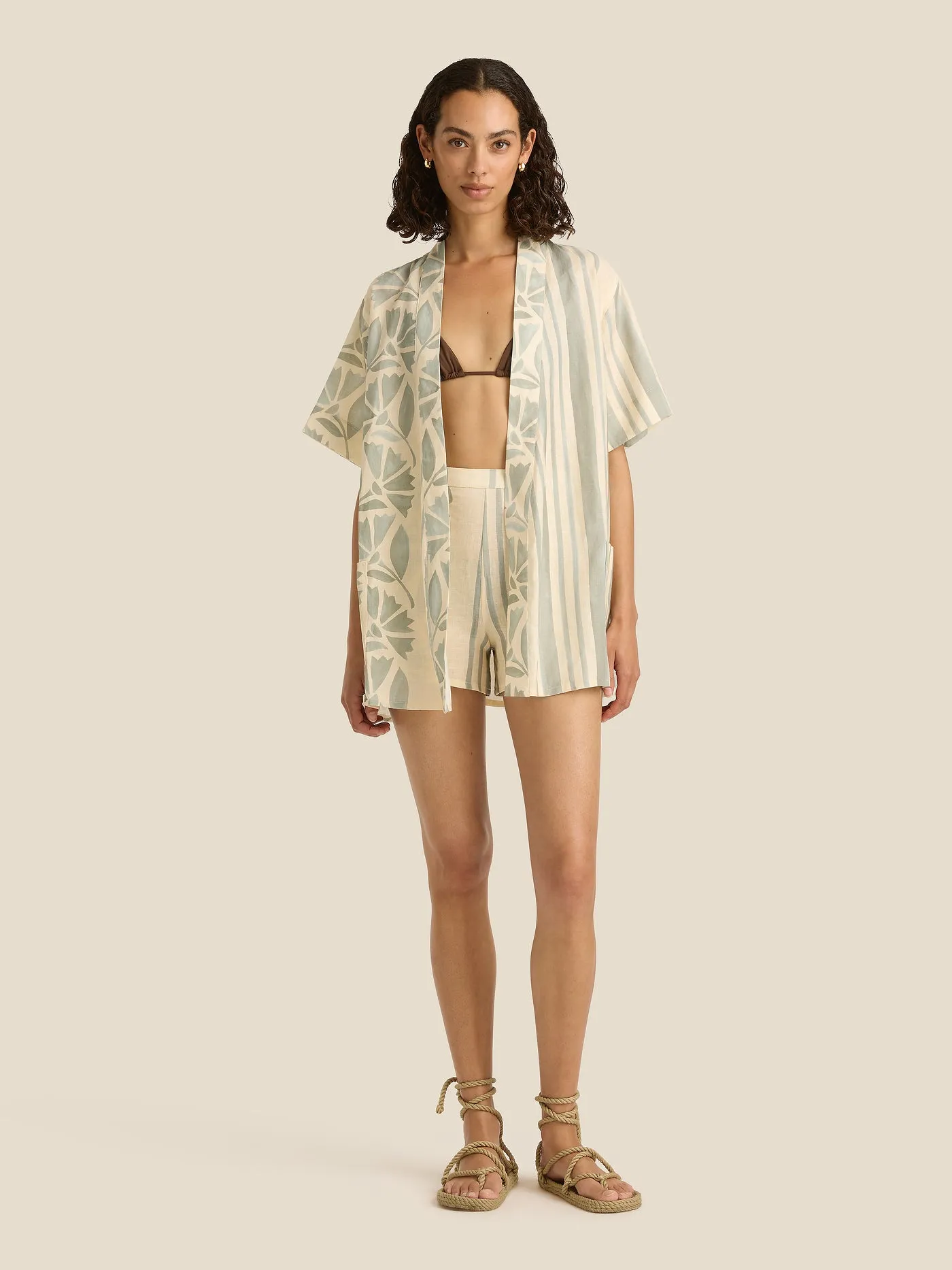 Freya Shorts | Clove Cream