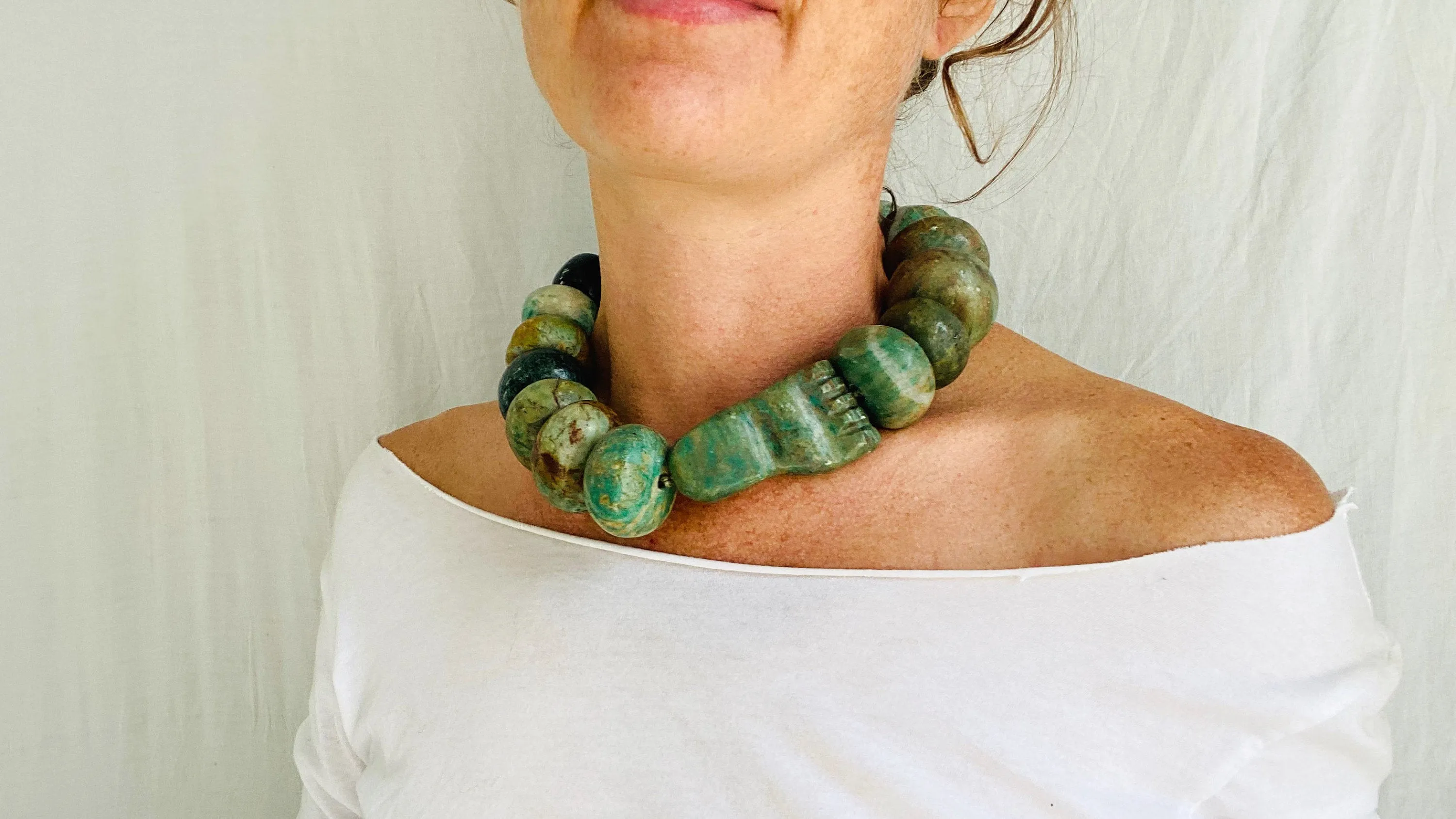 Guatemalita Necklace with Jadeite and Silver. Replica