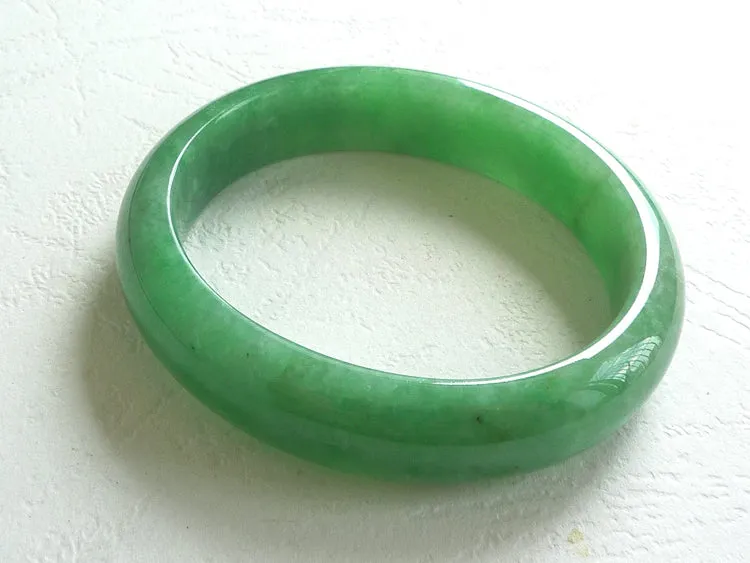 Natural Jade Bangle Jadeite Bangle Internal Diameter 51X46mm BER780