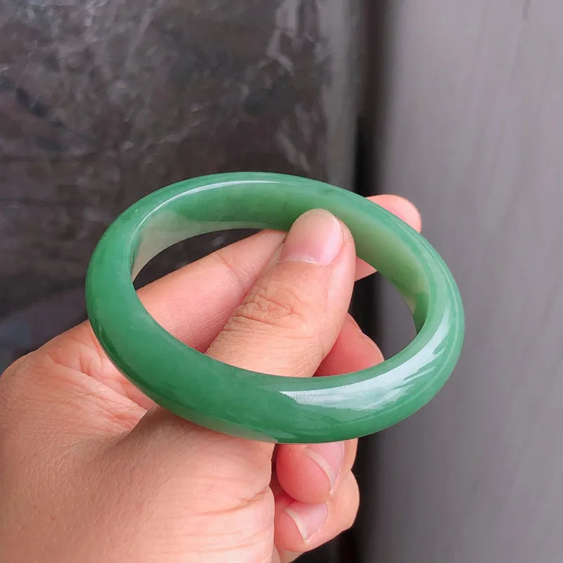 Natural Jade Bangle Jadeite Bangle Internal Diameter 53.2mm NBE090