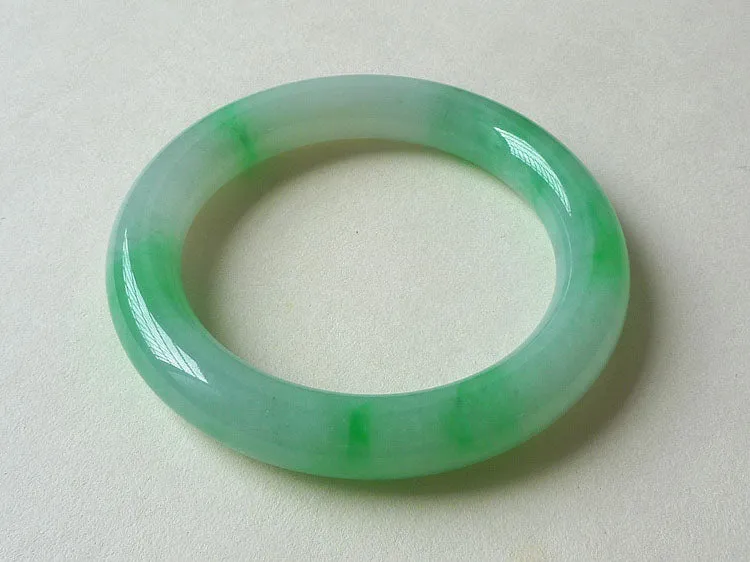 Natural Jade Bangle Jadeite Bangle Internal Diameter 54.8mm BER282