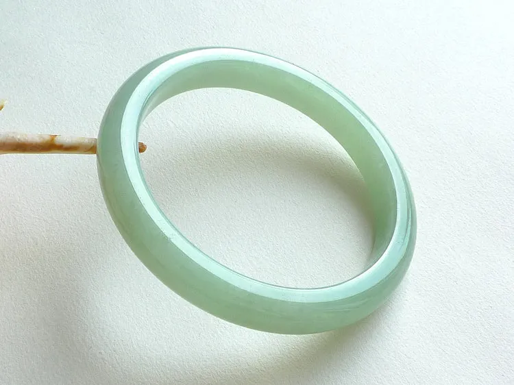 Natural Jade Bangle Jadeite Bangle Internal Diameter 55.5mm BER030