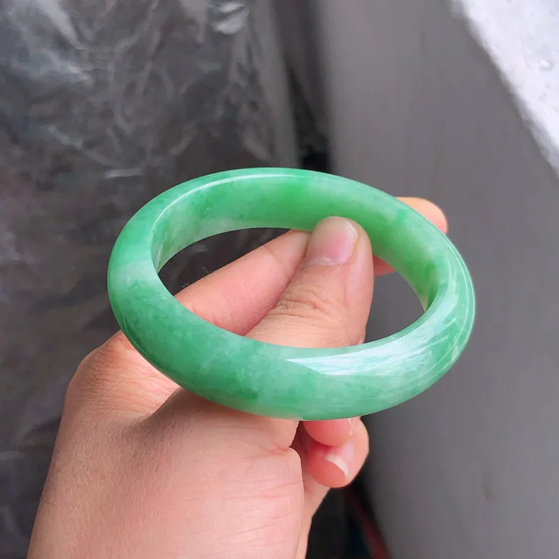 Natural Jade Bangle Jadeite Bangle Internal Diameter 55mm NBE078