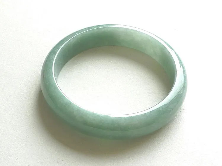 Natural Jade Bangle Jadeite Bangle Internal Diameter 56.5mm BER779