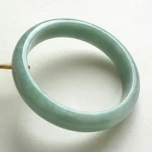 Natural Jade Bangle Jadeite Bangle Internal Diameter 56.5mm BER779