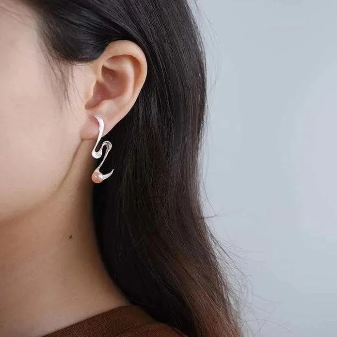 Pearl Minimalism: LFJA0118 Spiral Curved Stud Earrings in 925 Sterling Silver, Charm Jewelry